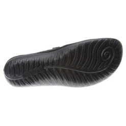 Naot Kirei Black Madras Leather/Suede/Patent (Women's) -Comfortable Footwear Store MAR00641E