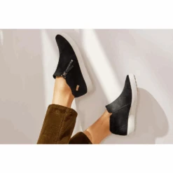 Ecco Soft 7 Black Low Boot (Women's) -Comfortable Footwear Store Untitleddesign 10 03ac760f f18d 441f a922 010c71f55d9a