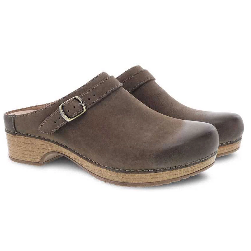 Dansko Berry Clog Mushroom Nubuck (Women's) 5 Dansko Berry Clog Mushroom Nubuck (Women's) - Image 3
