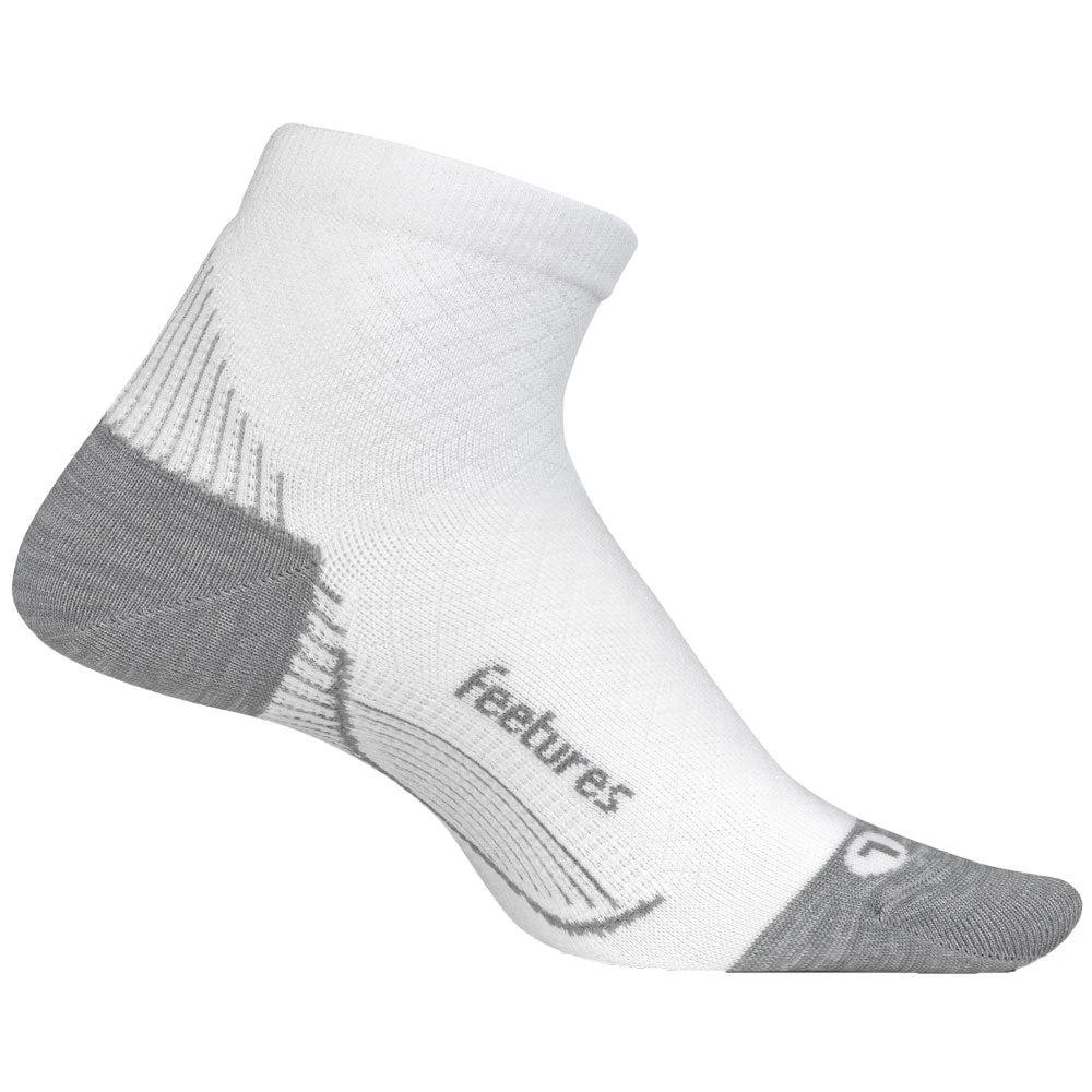 Feetures Plantar Fasciitis Relief Light Cushion Quarter Socks White 3 Feetures Plantar Fasciitis Relief Light Cushion Quarter Socks White